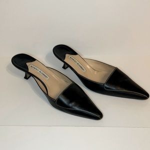 Manolo blahnik black shoes